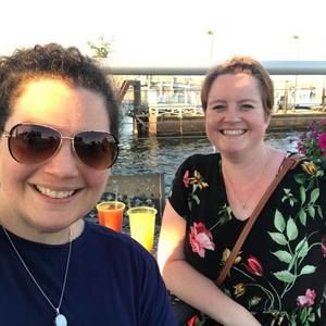 Meet your Posher, Casandra